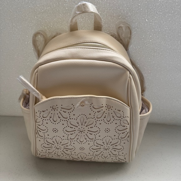 Lauren Conrad Women's Handbag Elene Functional Backpack Ivory Silk Vegan Leather - Picture 1 of 15